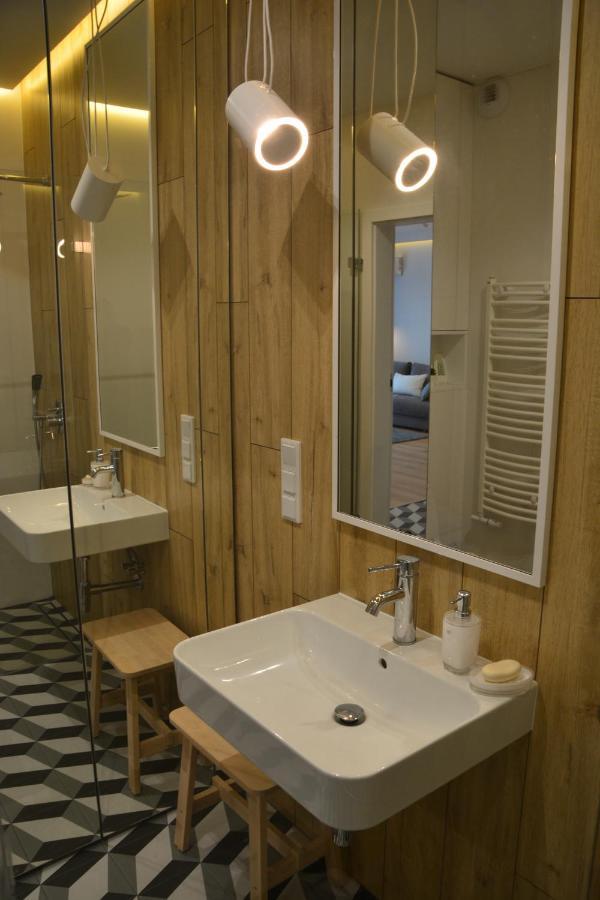 Last Floor Apartment - Krakow City Center Close To Old Town Cracóvia Exterior foto