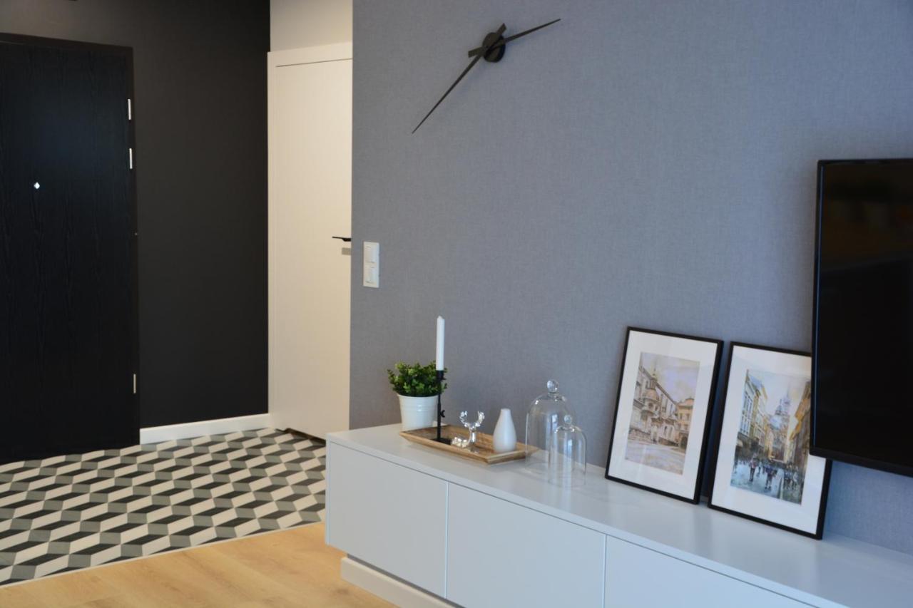 Last Floor Apartment - Krakow City Center Close To Old Town Cracóvia Exterior foto