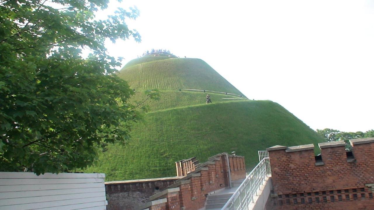 Last Floor Apartment - Krakow City Center Close To Old Town Cracóvia Exterior foto