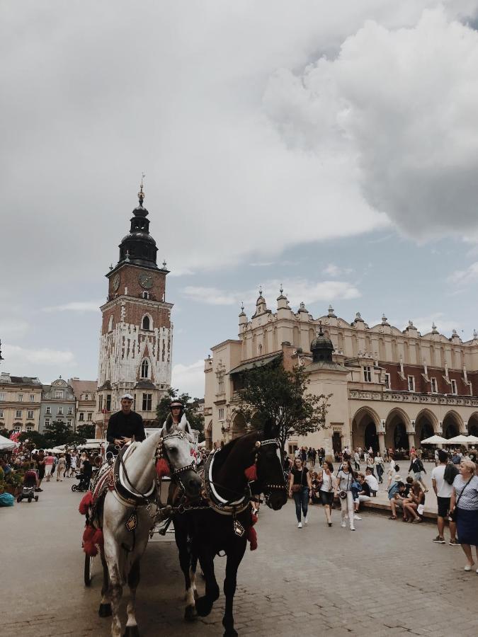 Last Floor Apartment - Krakow City Center Close To Old Town Cracóvia Exterior foto