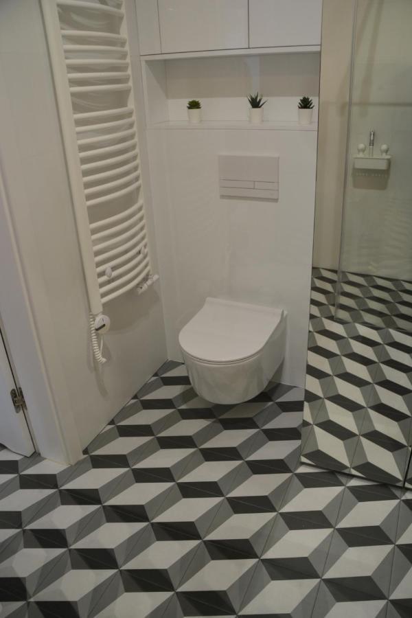 Last Floor Apartment - Krakow City Center Close To Old Town Cracóvia Exterior foto