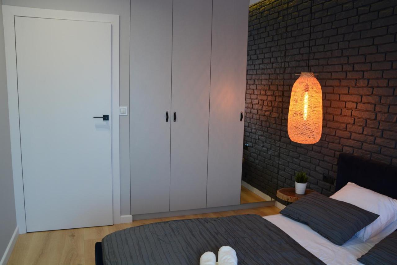 Last Floor Apartment - Krakow City Center Close To Old Town Cracóvia Exterior foto